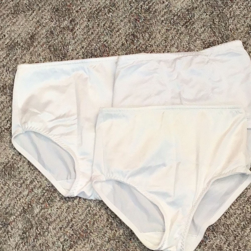 Moderate control briefs (3 pair) - Picture 2 of 2